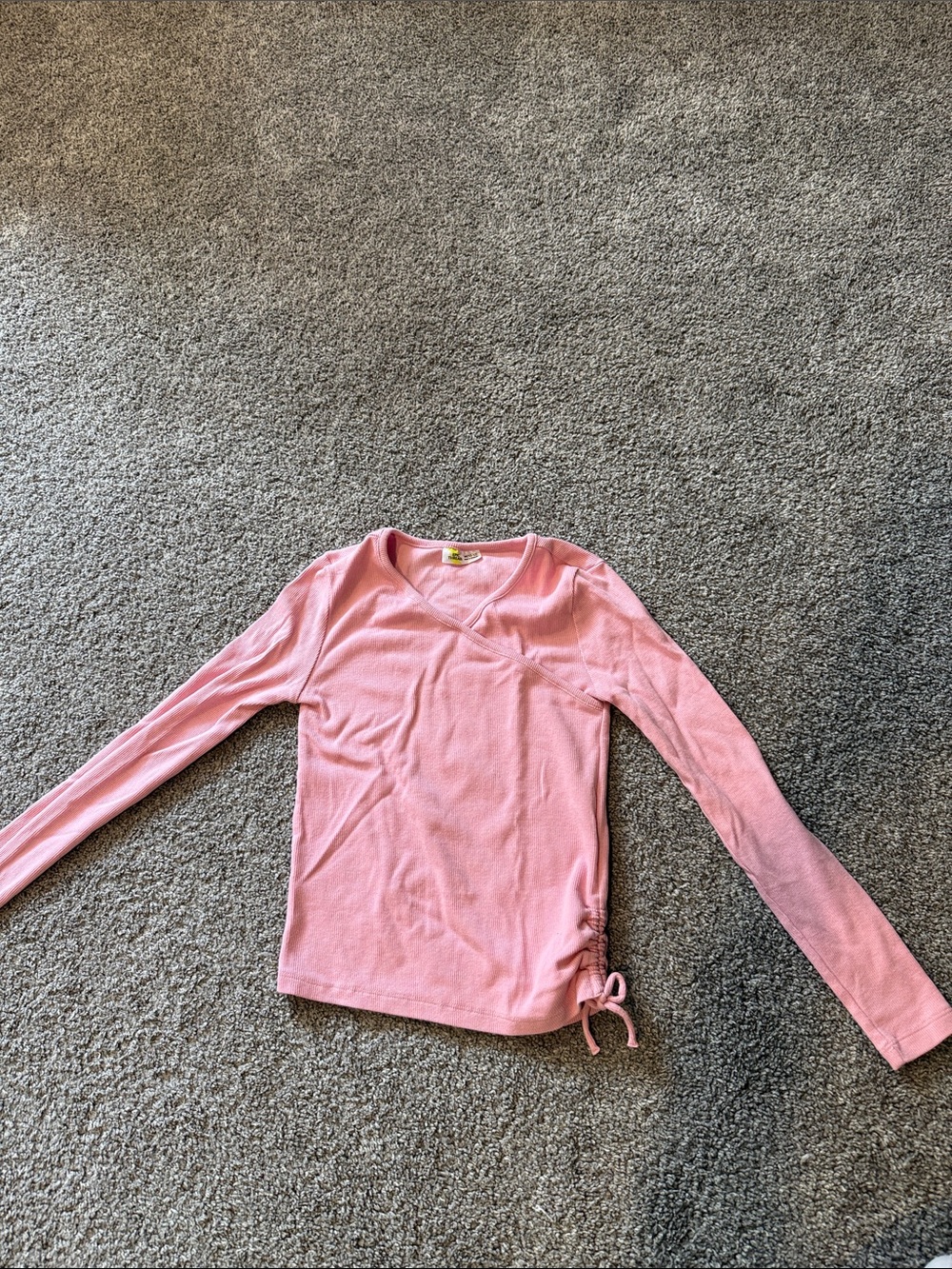 Epic Threads Light Pink Ribbed V-Neck Top